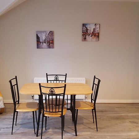 Castleton Gardens Apartments Белфаст Екстер'єр фото